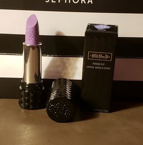 💄Kat Von D Studded Kiss👄